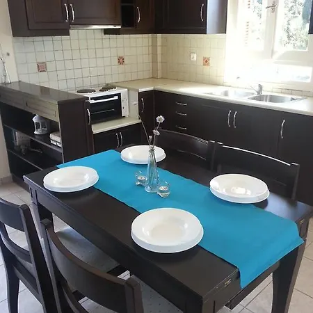 Cpt. Dennis Family Apartment Fiskardo